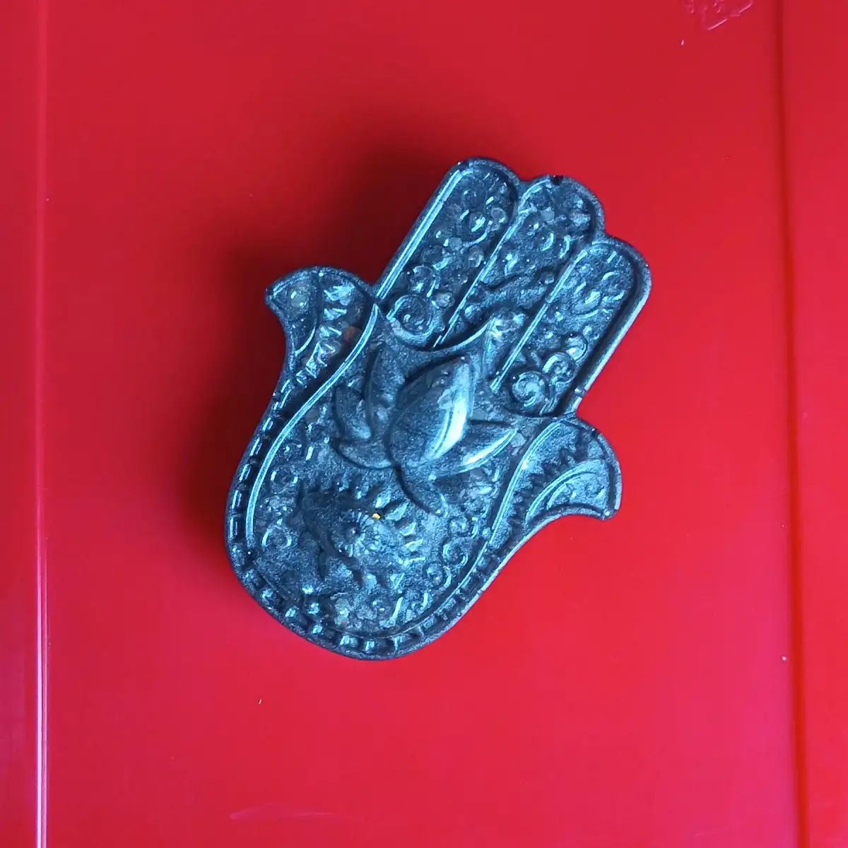 Mains de fatma en résine