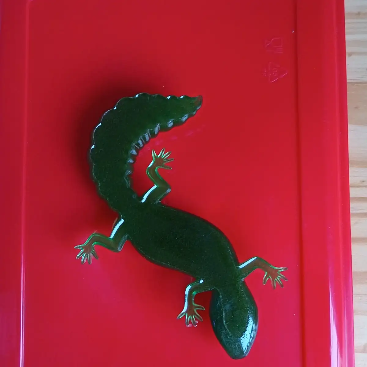 Salamandre en résine époxy