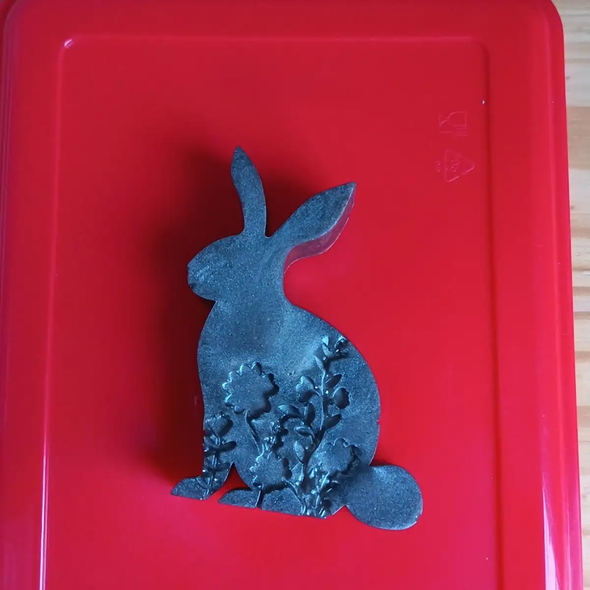 Lapin en résine époxy